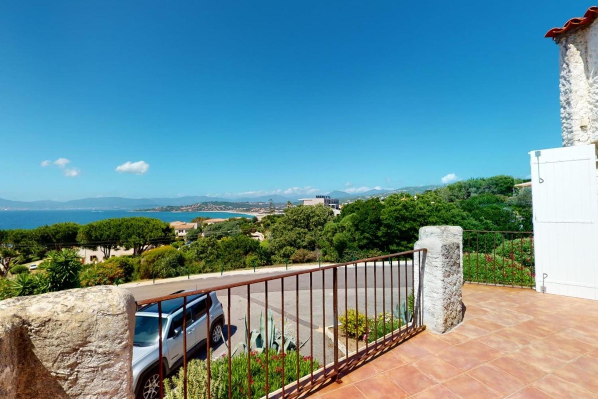 Haut De Villa Vue Mer 3 Pieces Climatise & Wifi 4 A 6 Personnes Pietrosella Екстериор снимка